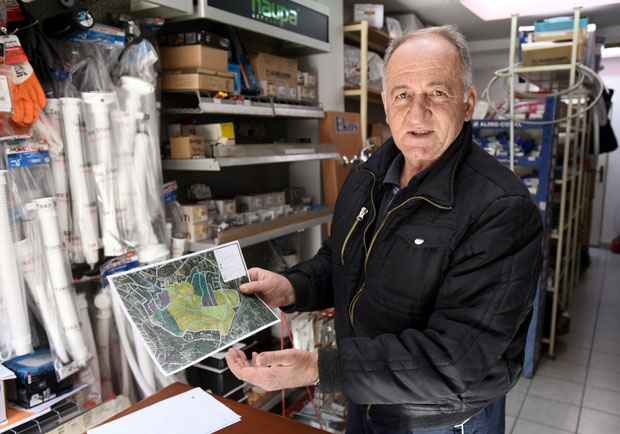 Милионске таксе за њиве